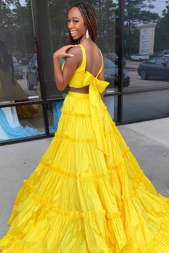Yellow Cut-out Lace Sheer Tulle Sleeved Prom Dress - Promfy
